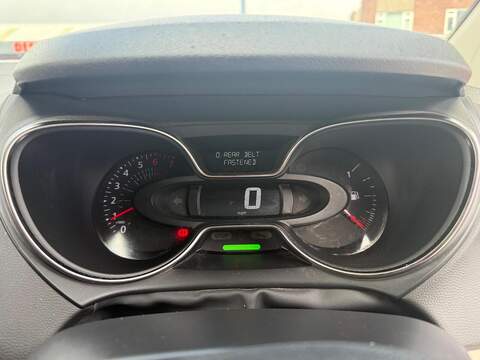 Renault Captur 0.9 TCe ENERGY GT Line SUV 5dr Petrol Manual Euro 6 (s/s) (90 ps) - U733