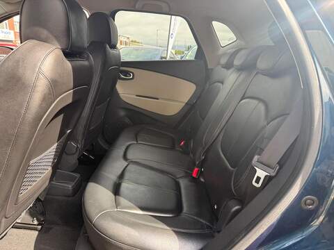 Renault Captur 0.9 TCe ENERGY GT Line SUV 5dr Petrol Manual Euro 6 (s/s) (90 ps) - U733