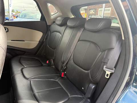 Renault Captur 0.9 TCe ENERGY GT Line SUV 5dr Petrol Manual Euro 6 (s/s) (90 ps) - U733