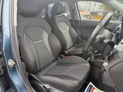 Audi A1 1.4 TFSI Sport Sportback 5dr Petrol Manual Euro 6 (s/s) (Nav) (125 ps) - U735