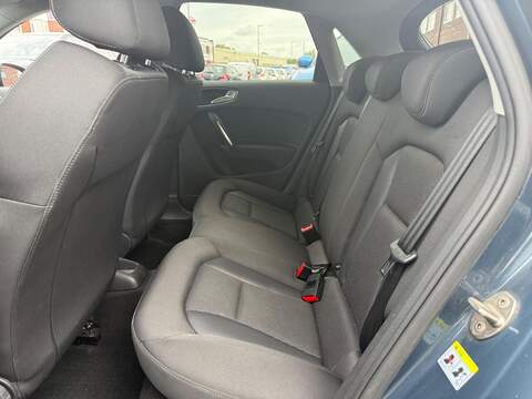 Audi A1 1.4 TFSI Sport Sportback 5dr Petrol Manual Euro 6 (s/s) (Nav) (125 ps) - U735