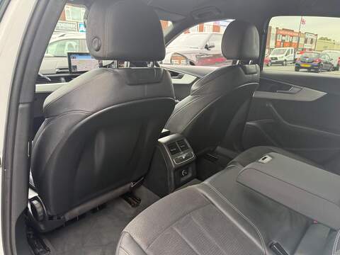 Audi A4 2.0 TDI 35 S line Saloon 4dr Diesel S Tronic Euro 6 (s/s) (163 ps) - U736