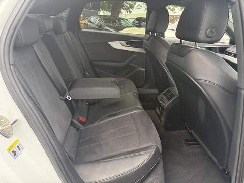 Audi A4 2.0 TDI 35 S line Saloon 4dr Diesel S Tronic Euro 6 (s/s) (163 ps) - U736