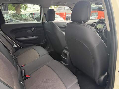 MINI Clubman 1.5 Cooper Estate 6dr Petrol Manual Euro 6 (s/s) (136 ps) - U737
