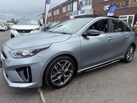 Kia Ceed 1.4 T-GDi GT-Line Lunar Edition Hatchback 5dr Petrol DCT Euro 6 (s/s) (138 bhp) - U739