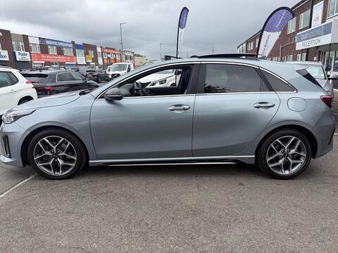 Kia Ceed 1.4 T-GDi GT-Line Lunar Edition Hatchback 5dr Petrol DCT Euro 6 (s/s) (138 bhp) - U739
