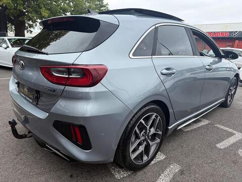 Kia Ceed 1.4 T-GDi GT-Line Lunar Edition Hatchback 5dr Petrol DCT Euro 6 (s/s) (138 bhp) - U739