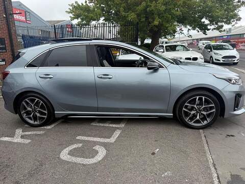 Kia Ceed 1.4 T-GDi GT-Line Lunar Edition Hatchback 5dr Petrol DCT Euro 6 (s/s) (138 bhp) - U739