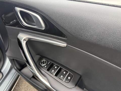 Kia Ceed 1.4 T-GDi GT-Line Lunar Edition Hatchback 5dr Petrol DCT Euro 6 (s/s) (138 bhp) - U739