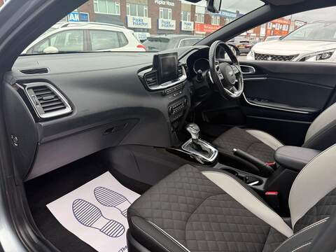 Kia Ceed 1.4 T-GDi GT-Line Lunar Edition Hatchback 5dr Petrol DCT Euro 6 (s/s) (138 bhp) - U739