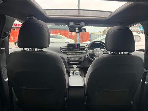 Kia Ceed 1.4 T-GDi GT-Line Lunar Edition Hatchback 5dr Petrol DCT Euro 6 (s/s) (138 bhp) - U739