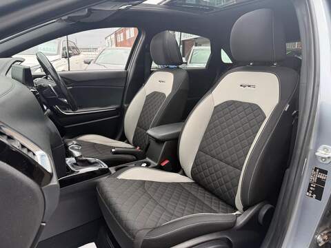 Kia Ceed 1.4 T-GDi GT-Line Lunar Edition Hatchback 5dr Petrol DCT Euro 6 (s/s) (138 bhp) - U739