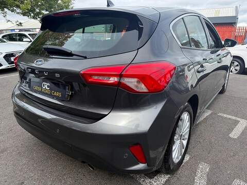 Ford Focus 1.0T EcoBoost Titanium Hatchback 5dr Petrol Manual Euro 6 (s/s) (125 ps) - U741