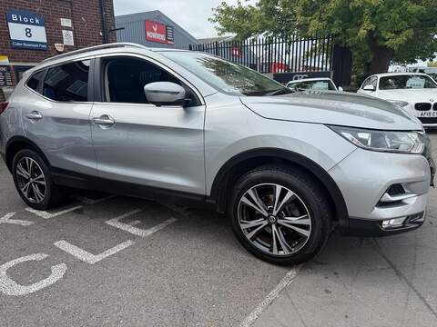 Nissan Qashqai 1.2 DIG-T N-Connecta SUV 5dr Petrol Manual Euro 6 (s/s) (115 ps) - U742