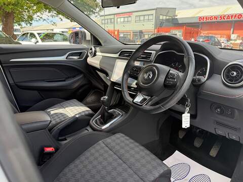 MG MG ZS 1.5 VTi-TECH Excite SUV 5dr Petrol Manual Euro 6 (s/s) (106 ps) - U745