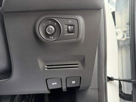 MG MG ZS 1.5 VTi-TECH Excite SUV 5dr Petrol Manual Euro 6 (s/s) (106 ps) - U745