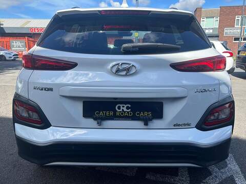 Hyundai KONA 64kWh Premium SE SUV 5dr Electric Auto (7kW Charger) (204 ps) - U752