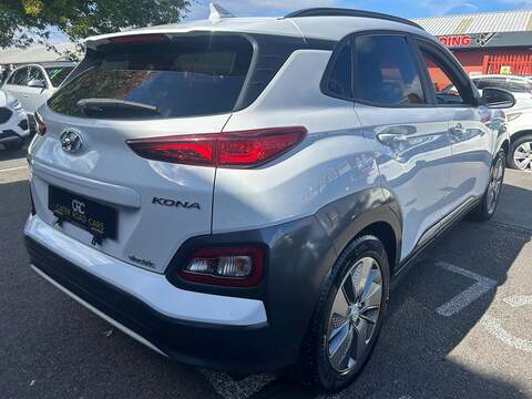 Hyundai KONA 64kWh Premium SE SUV 5dr Electric Auto (7kW Charger) (204 ps) - U752