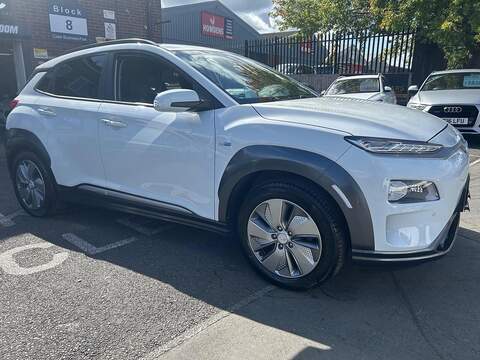 Hyundai KONA 64kWh Premium SE SUV 5dr Electric Auto (7kW Charger) (204 ps) - U752