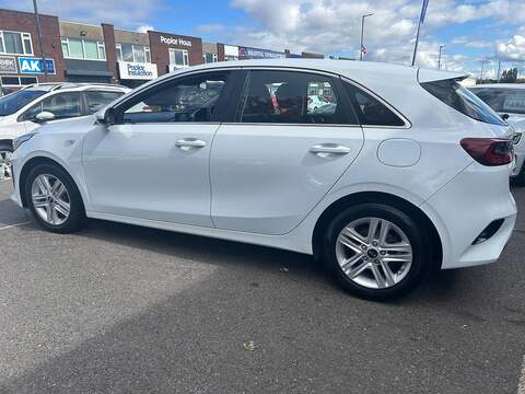 Kia Ceed 1.0 T-GDi ECO 2 Hatchback 5dr Petrol Manual Euro 6 (s/s) (118 bhp) - U755