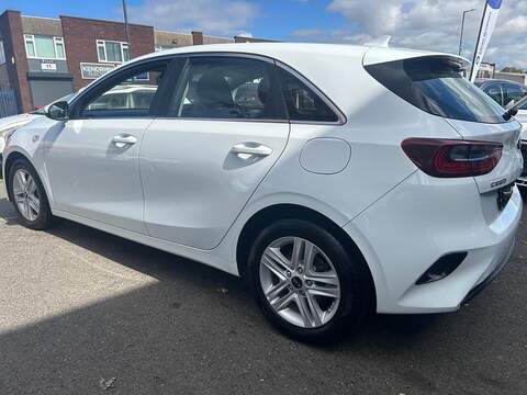 Kia Ceed 1.0 T-GDi ECO 2 Hatchback 5dr Petrol Manual Euro 6 (s/s) (118 bhp) - U755