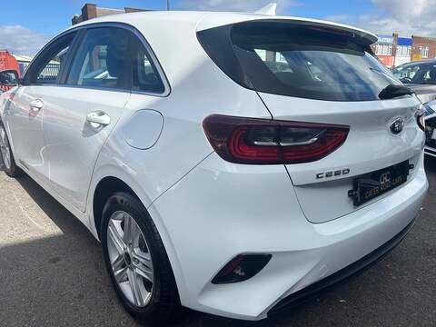 Kia Ceed 1.0 T-GDi ECO 2 Hatchback 5dr Petrol Manual Euro 6 (s/s) (118 bhp) - U755