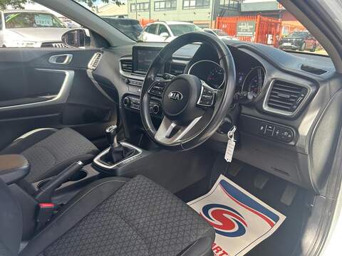 Kia Ceed 1.0 T-GDi ECO 2 Hatchback 5dr Petrol Manual Euro 6 (s/s) (118 bhp) - U755
