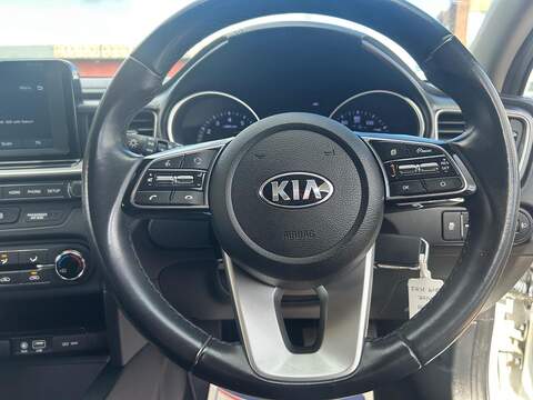 Kia Ceed 1.0 T-GDi ECO 2 Hatchback 5dr Petrol Manual Euro 6 (s/s) (118 bhp) - U755