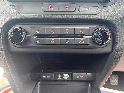 Kia Ceed 1.0 T-GDi ECO 2 Hatchback 5dr Petrol Manual Euro 6 (s/s) (118 bhp) - U755