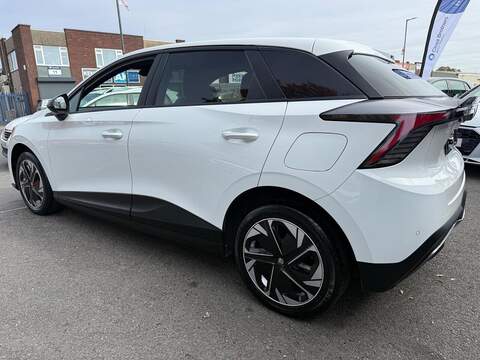 MG MG4 51kWh SE Hatchback 5dr Electric Auto (170 ps) - U756