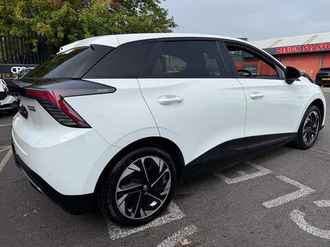 MG MG4 51kWh SE Hatchback 5dr Electric Auto (170 ps) - U756