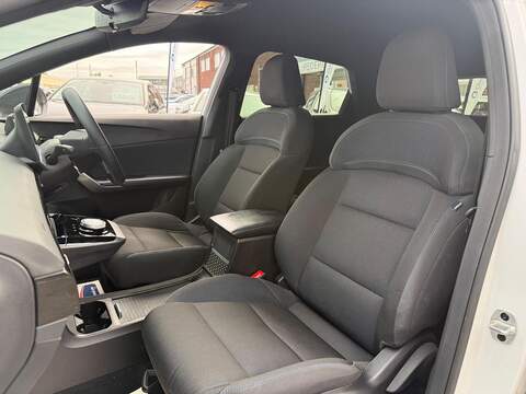 MG MG4 51kWh SE Hatchback 5dr Electric Auto (170 ps) - U756