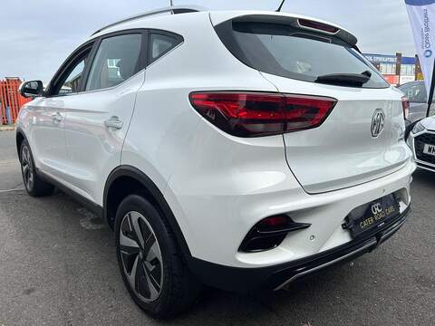MG MG ZS 72.6kWh Trophy Long Range SUV 5dr Electric Auto (156 ps) - U757