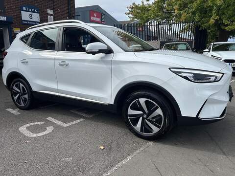 MG MG ZS 72.6kWh Trophy Long Range SUV 5dr Electric Auto (156 ps) - U757