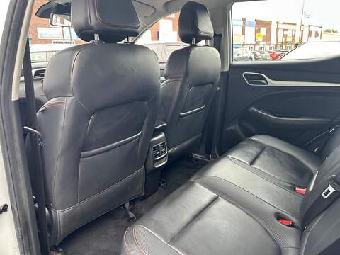 MG MG ZS 72.6kWh Trophy Long Range SUV 5dr Electric Auto (156 ps) - U757