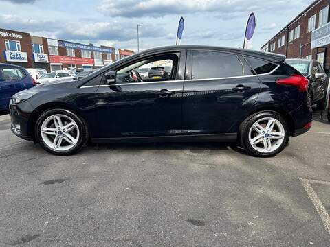 Ford Focus 1.0T EcoBoost Titanium Hatchback 5dr Petrol Manual Euro 6 (s/s) (100 ps) - U76