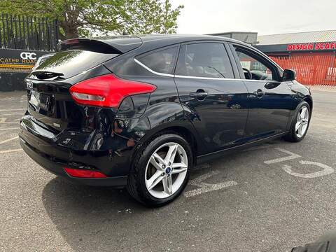 Ford Focus 1.0T EcoBoost Titanium Hatchback 5dr Petrol Manual Euro 6 (s/s) (100 ps) - U76
