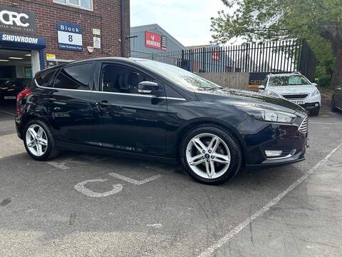 Ford Focus 1.0T EcoBoost Titanium Hatchback 5dr Petrol Manual Euro 6 (s/s) (100 ps) - U76