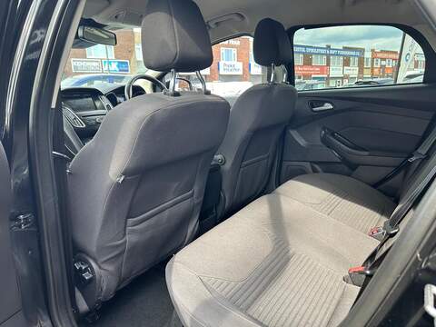 Ford Focus 1.0T EcoBoost Titanium Hatchback 5dr Petrol Manual Euro 6 (s/s) (100 ps) - U76