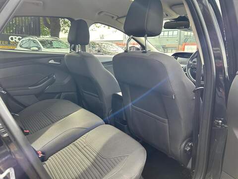 Ford Focus 1.0T EcoBoost Titanium Hatchback 5dr Petrol Manual Euro 6 (s/s) (100 ps) - U76