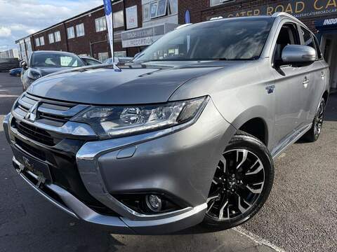 Mitsubishi Outlander 2.0h 12kWh 4h SUV 5dr Petrol Plug-in Hybrid CVT 4WD Euro 6 (s/s) (200 ps) - U762