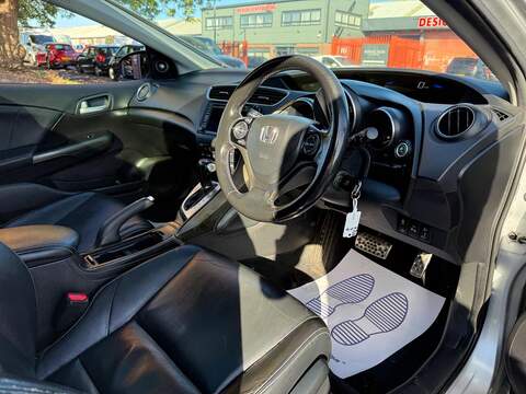 Honda Civic 1.8 i-VTEC SR Hatchback 5dr Petrol Auto Euro 5 (142 ps) - U768