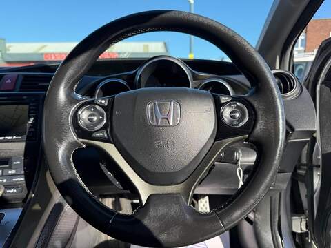 Honda Civic 1.8 i-VTEC SR Hatchback 5dr Petrol Auto Euro 5 (142 ps) - U768