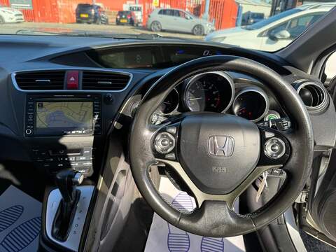 Honda Civic 1.8 i-VTEC SR Hatchback 5dr Petrol Auto Euro 5 (142 ps) - U768