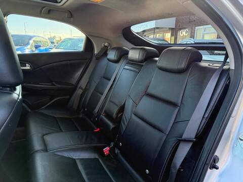 Honda Civic 1.8 i-VTEC SR Hatchback 5dr Petrol Auto Euro 5 (142 ps) - U768