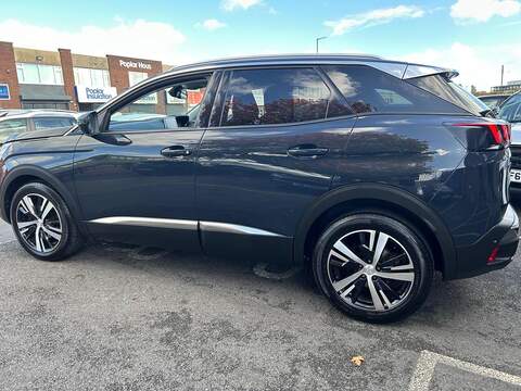 Peugeot 3008 1.2 PureTech Allure SUV 5dr Petrol Manual Euro 6 (s/s) (130 ps) - U769