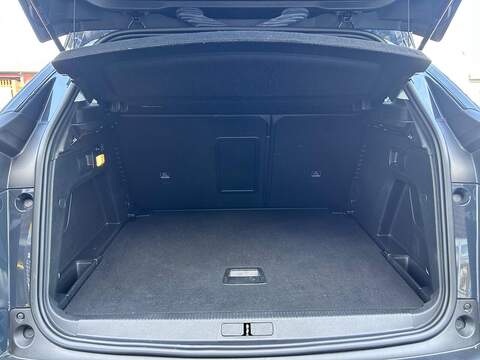 Peugeot 3008 1.2 PureTech Allure SUV 5dr Petrol Manual Euro 6 (s/s) (130 ps) - U769