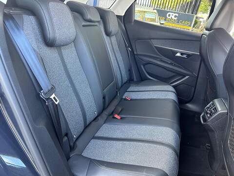 Peugeot 3008 1.2 PureTech Allure SUV 5dr Petrol Manual Euro 6 (s/s) (130 ps) - U769