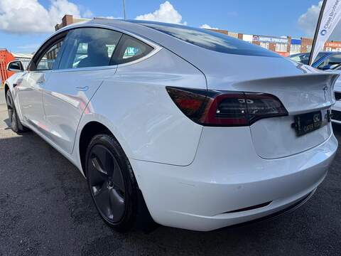 Tesla Model 3 Standard Range Plus Saloon 4dr Electric Auto RWD (241 bhp) - U771