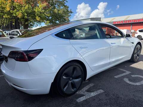 Tesla Model 3 Standard Range Plus Saloon 4dr Electric Auto RWD (241 bhp) - U771
